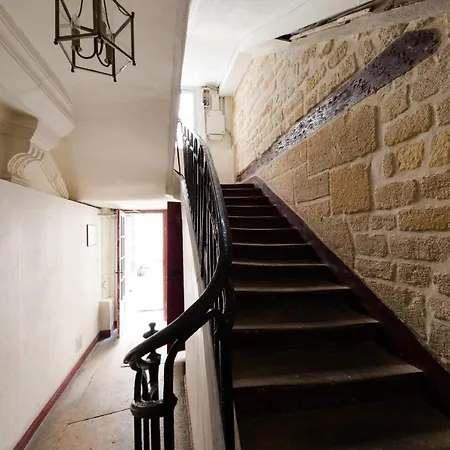 Apartment Notre-Dame De Paris Flat By Guestready *